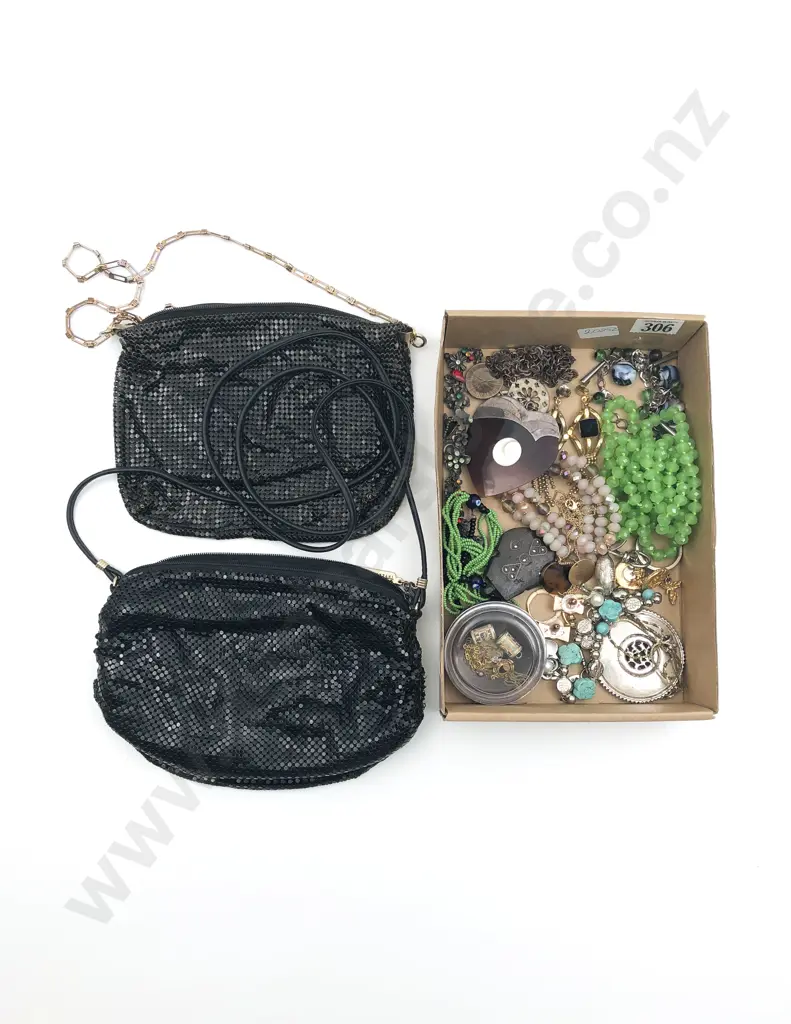 Small Qty Modern Costume Jewellery Image 1++