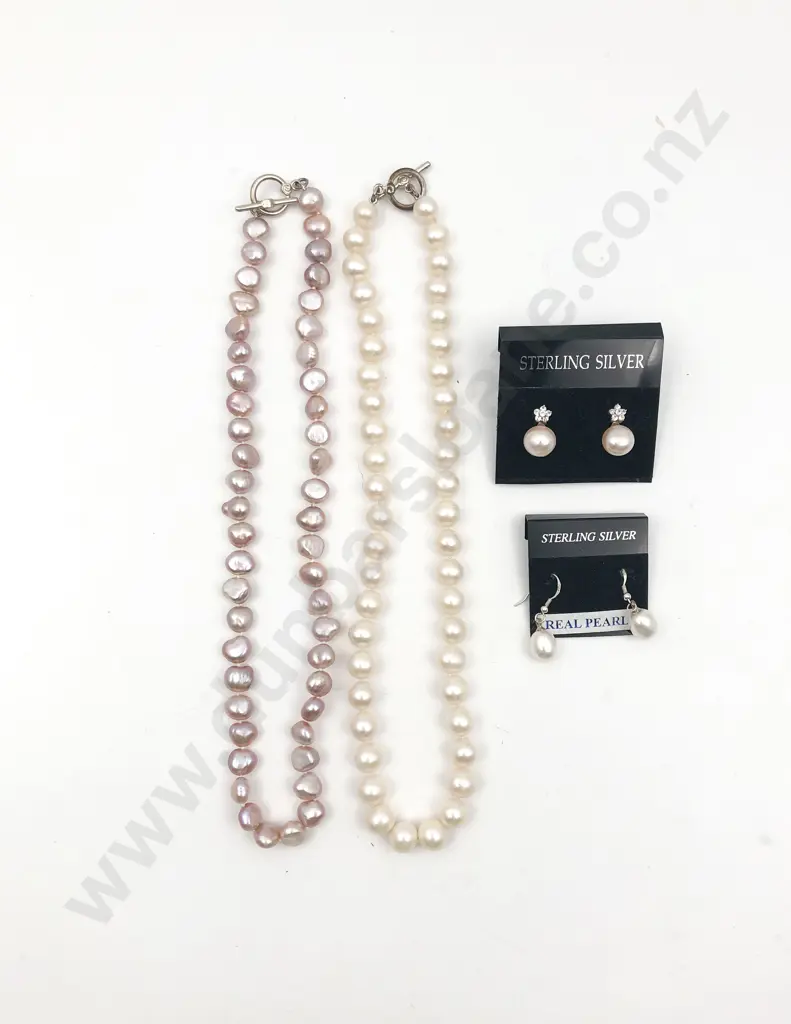 Two Freshwater Pearl Necklaces and two pair earrings Image 1++