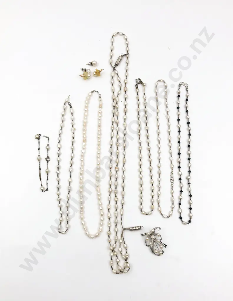 Six Freshwater Pearl Necklaces Image 1++