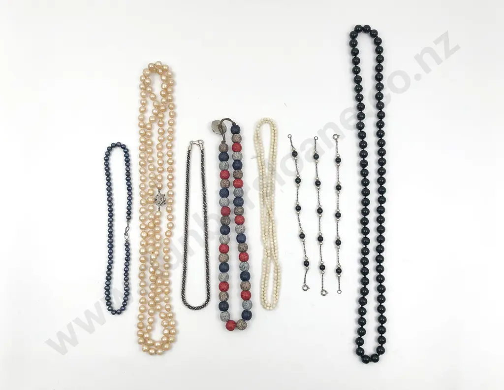 Five Various Bead Necklaces Image 1++