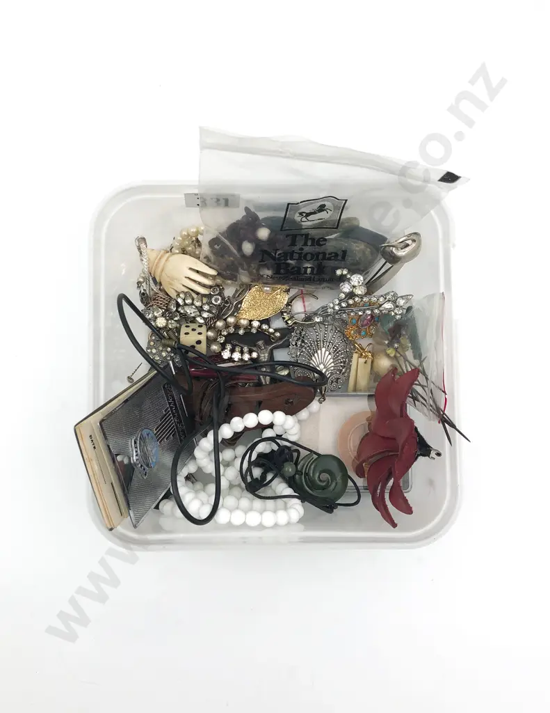 Small Qty Modern Costume Jewellery Image 1++