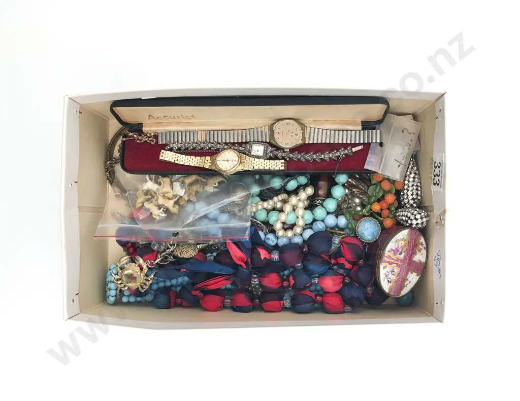 Selection Assorted Costume Jewellery Image 1++