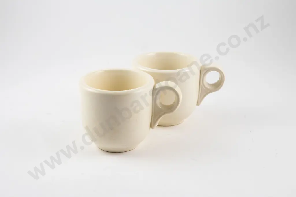 Early Pair of Crown Lynn Railway Cups (no monogram) Image 1++