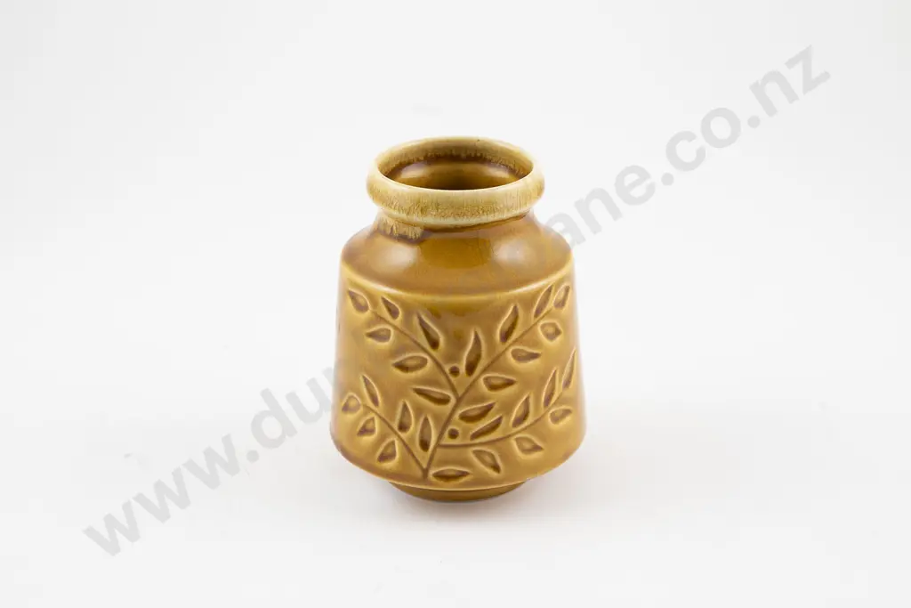 Crown Lynn Posy Pot Image 1++