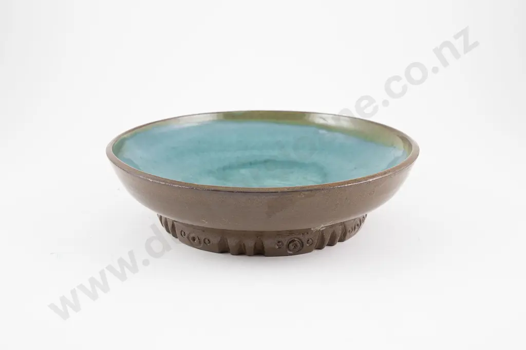Elizabeth Lissaman Footed Bowl Image 1++