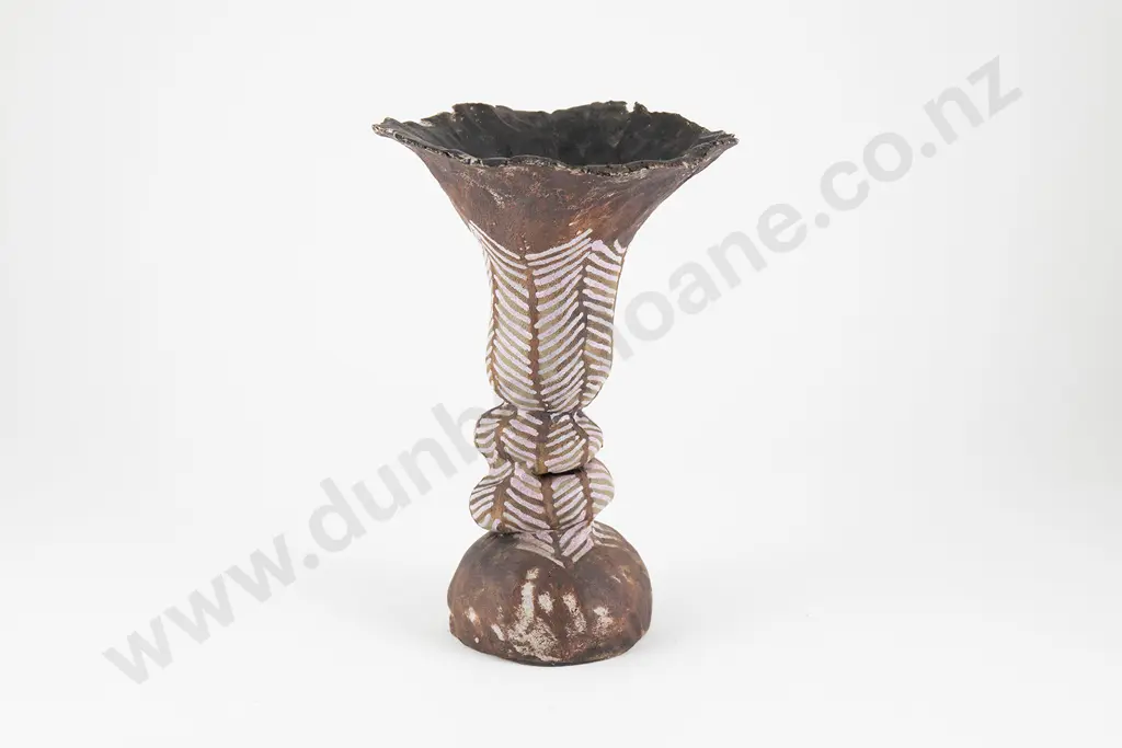 Bronwynne Cornish Vase Image 1++