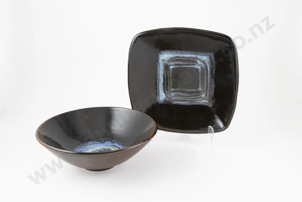Unknown Artist Platter & Serving Bowl Image 1++