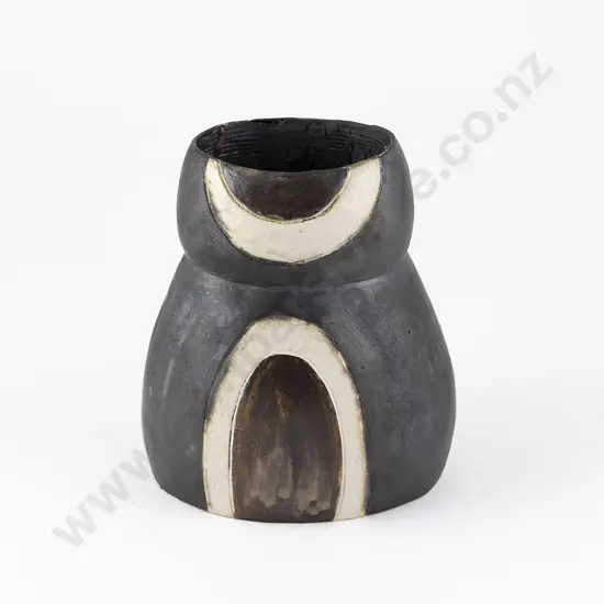 Marie Straus (Dunedin) Vase
