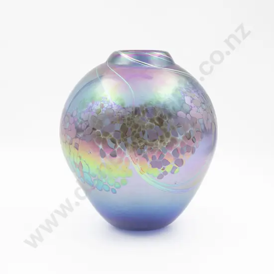 Chuck Simpson USA Iridescent Glass Vase