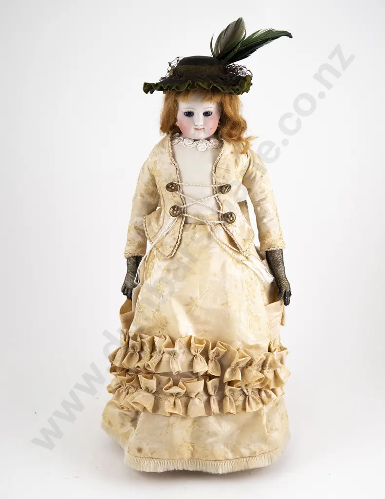 French Bisque Fashion Shoulder Plate Doll Image 1++