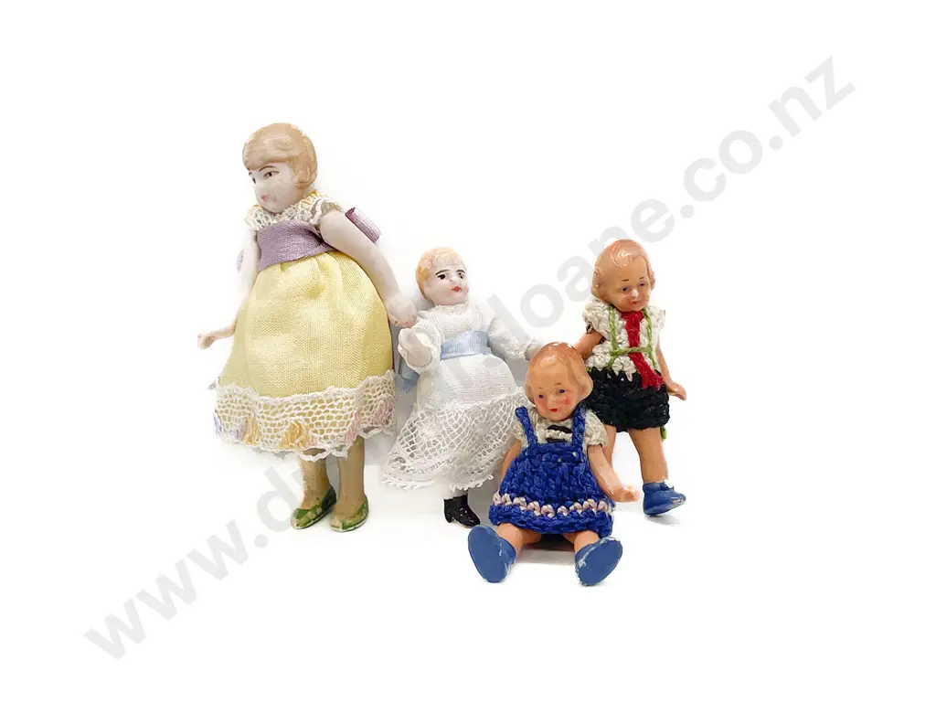 Four Tiny All Bisque Dolls Image 1++