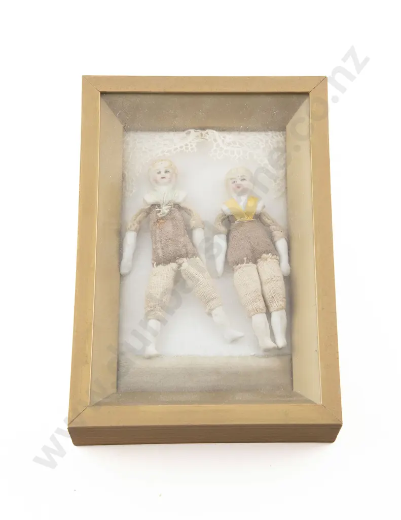 Two Small German China Shoulder Plate Dolls Image 1++