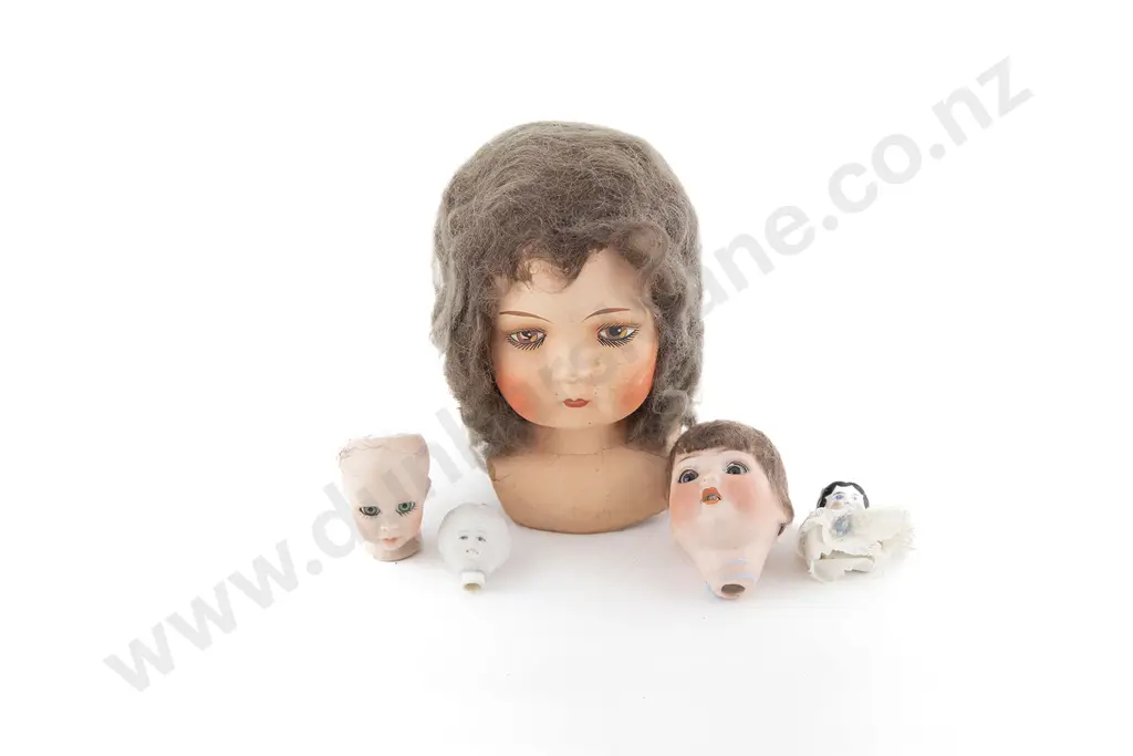 Mengersgereuth Porzellanfabrik Bisque Doll Head Only Image 1++