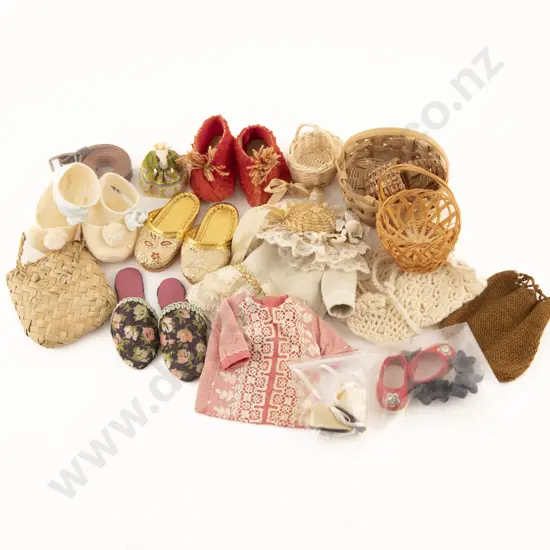 Doll Hats