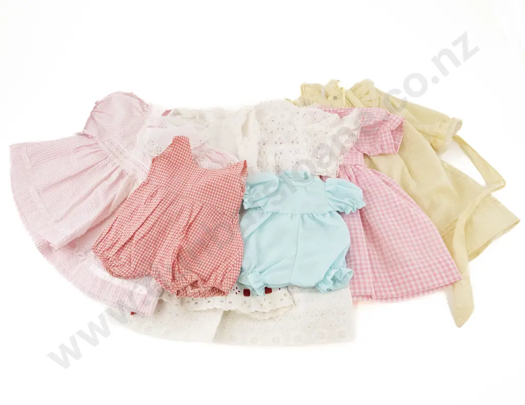 Qty Dolls Clothes Hats Shoes and Accessories Image 1++