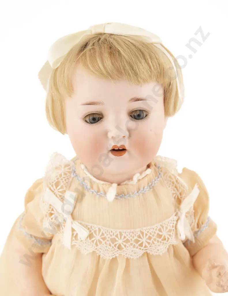 Porzellanfabrik Mengersgereuth Bisque Character Baby Doll Image 1++