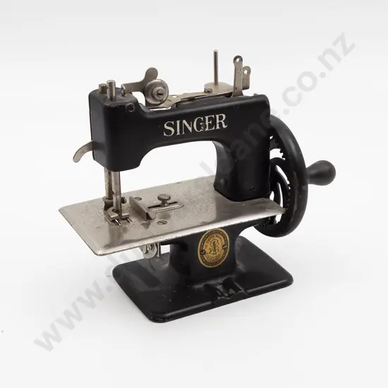 C1930's Singer Childs Sewing Machine