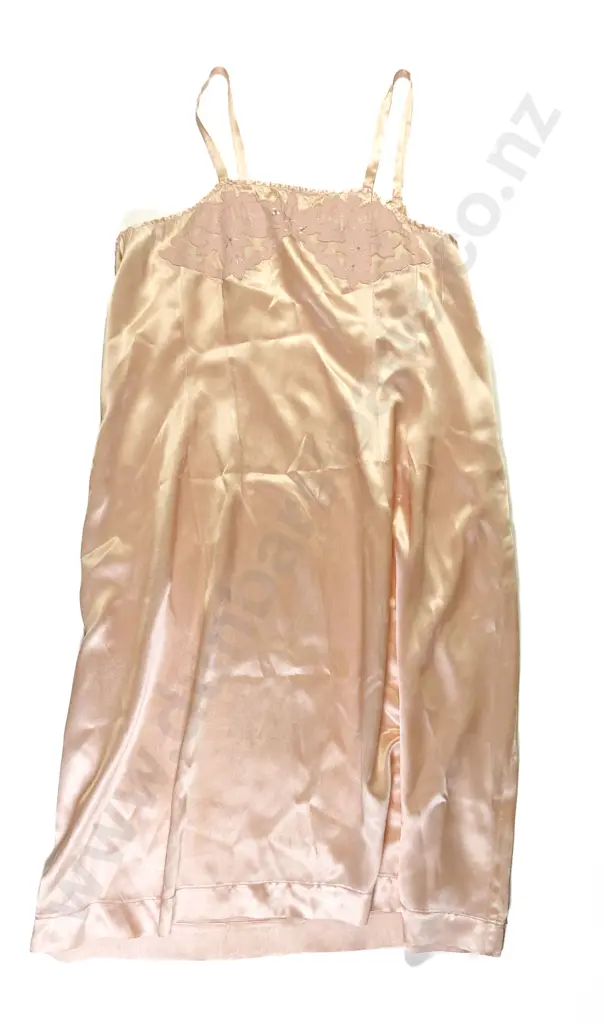 1930s - 40s Undergarments Image 1++