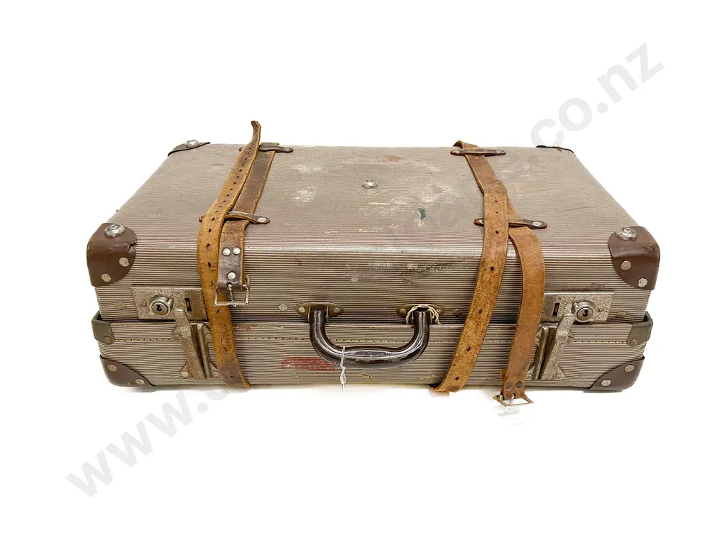 Vintage Card Suitcase & Smaller Image 1++