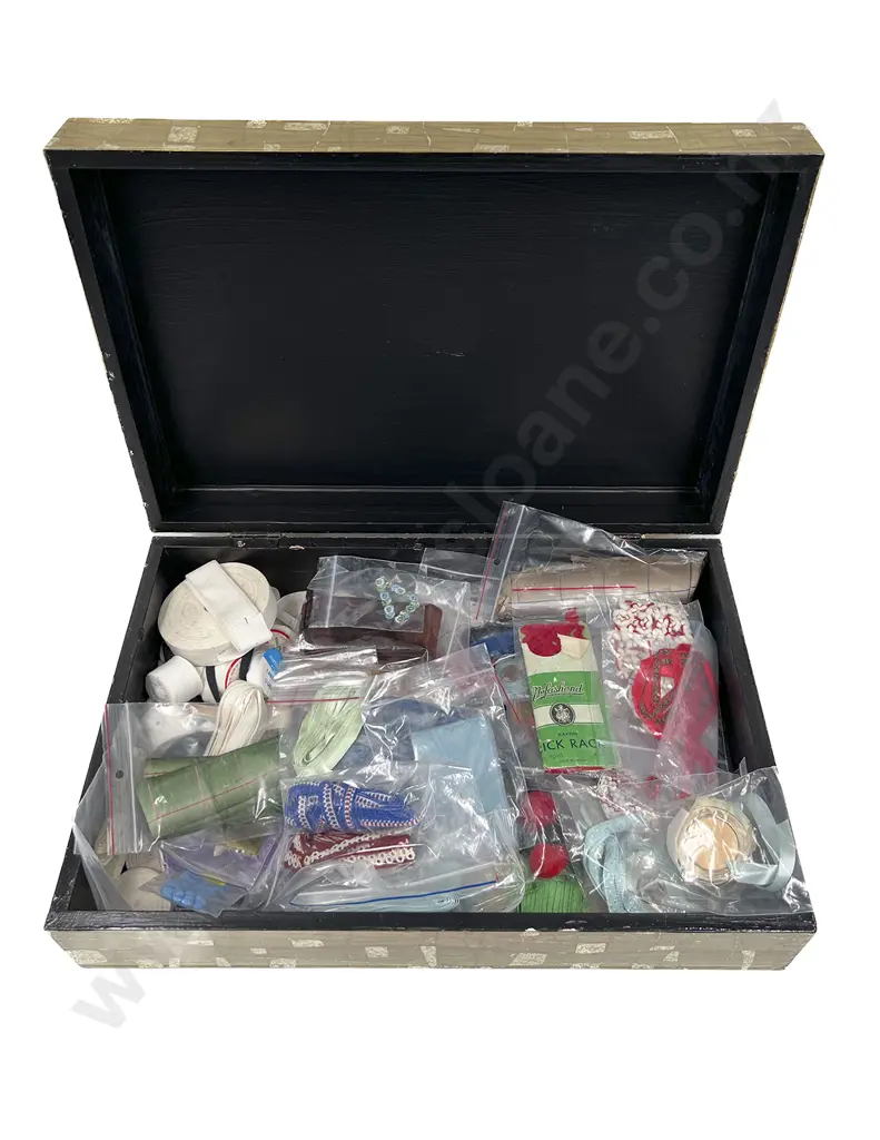 Quantity Ribbons & Bindings etc in Box Image 1++