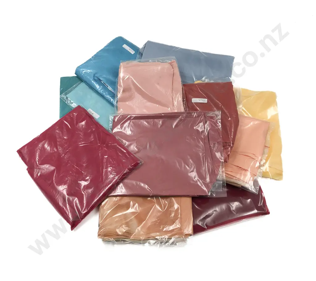 Collection Material Pieces silks and Cottons Image 1++