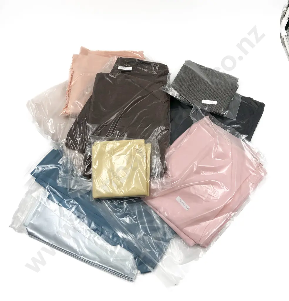 Quantity Material Pieces Cottons & Satins Image 1++