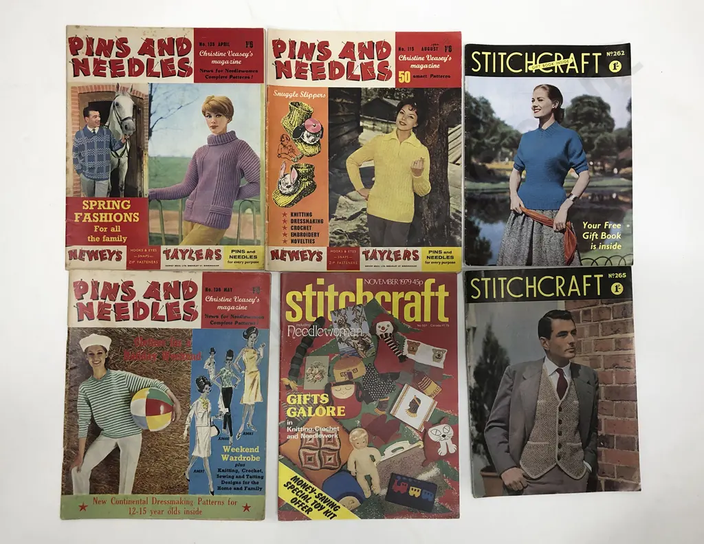 Quantity of Vintage Magazines Image 1++