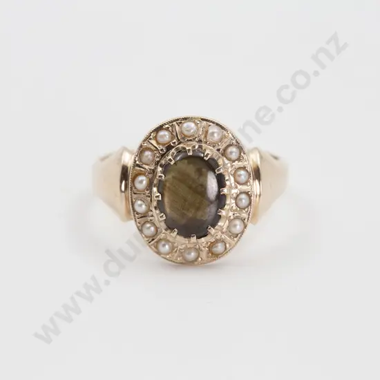 9ct SIngle Oval Tiger-Eye and Pearl Cluster Ring