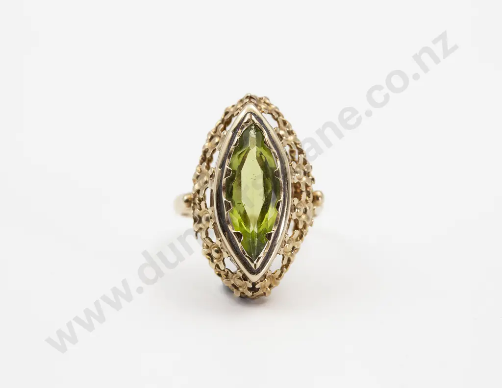 14ct SIngle Green Peridot Dress Ring Image 1++