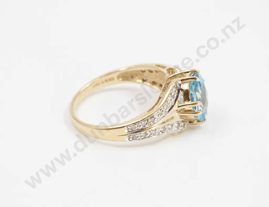 14ct 29stone Blue Topaz and Diamond Dress Ring Image 1++
