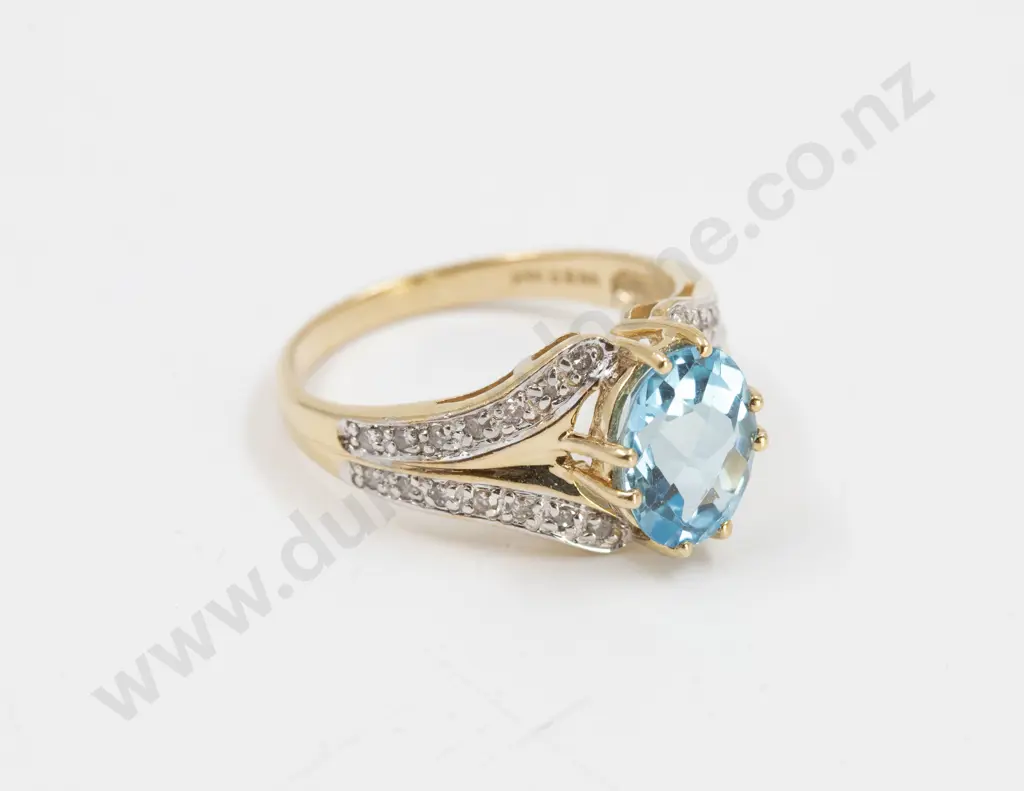 14ct 29stone Blue Topaz and Diamond Dress Ring Image 1++