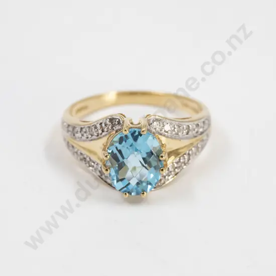 14ct 29stone Blue Topaz and Diamond Dress Ring