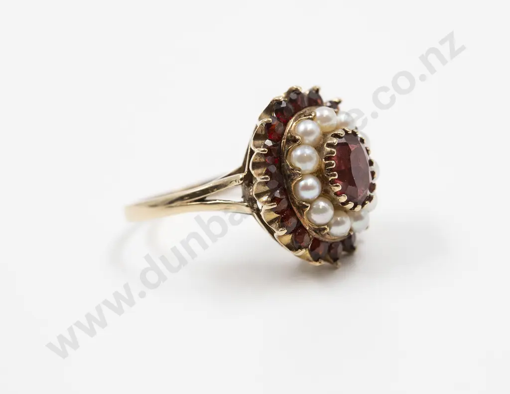 9ct Siffari Garnet and Cultured Pearl Cluster Ring Image 1++