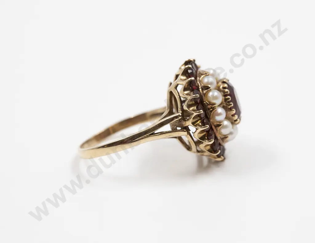 9ct Siffari Garnet and Cultured Pearl Cluster Ring Image 1++