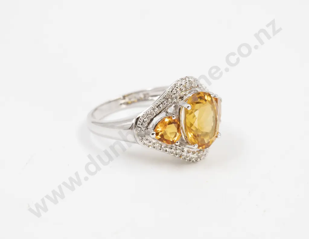 10ct White Gold 15stone Citrine and Diamond Dress Ring Image 1++