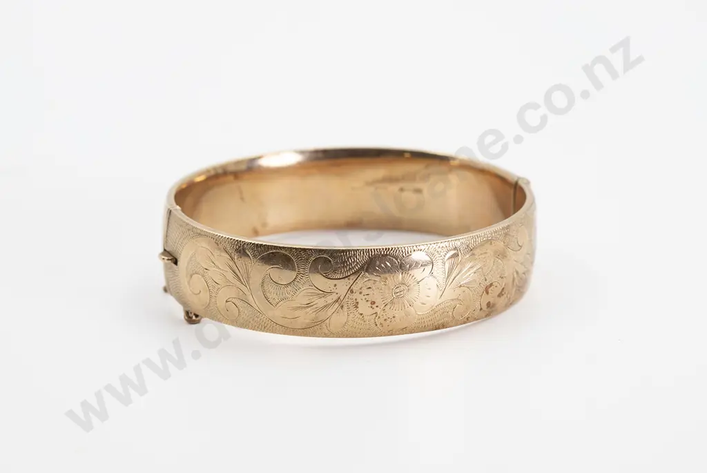 9ct (Metal Core) Hinged Snap Bangle Image 1++