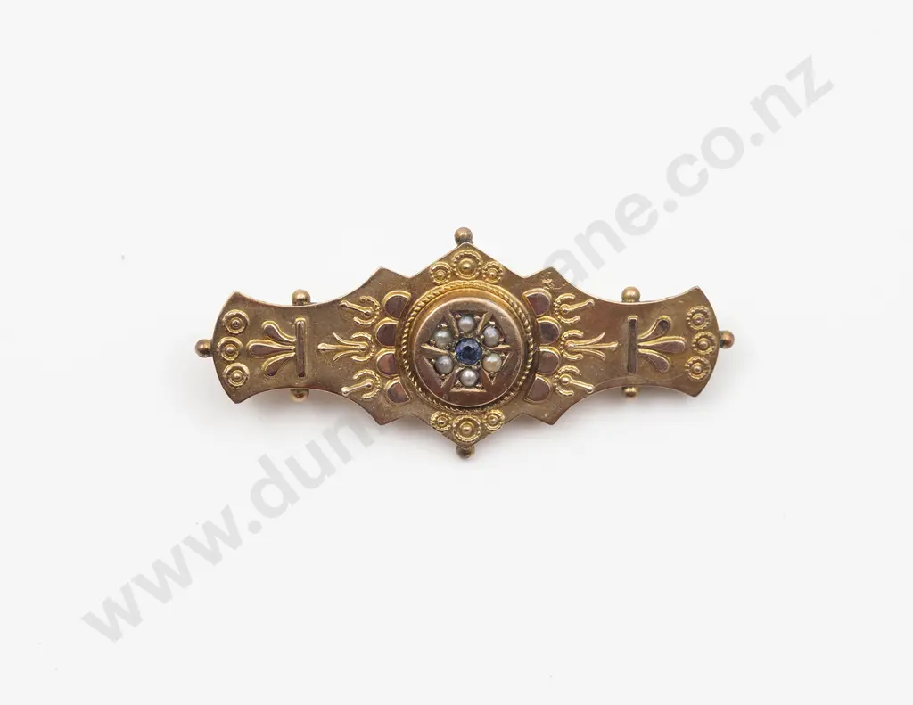 Victorian 9ct Bar Brooch Image 1++