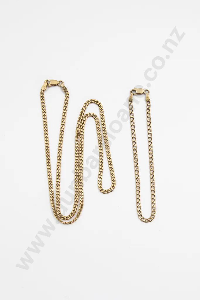 9ct Modern Curb Link Neck Chain Image 1++
