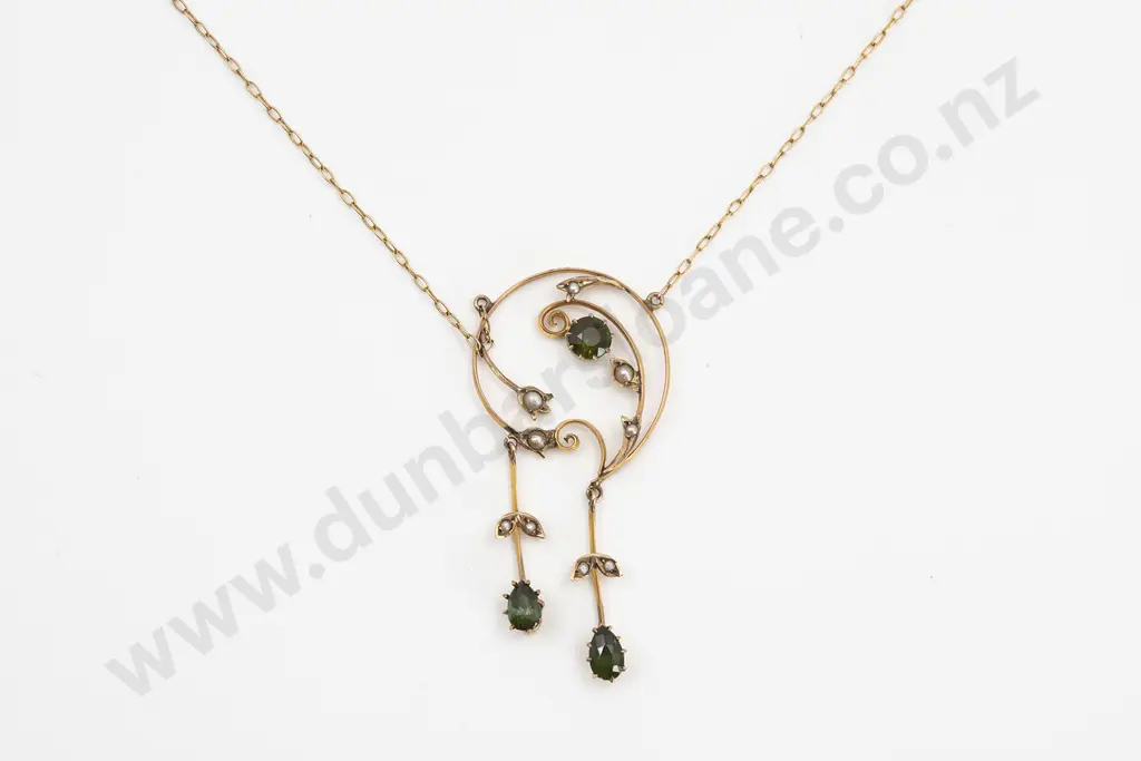 Edwardian 9ct Scroll Pendant Image 1++