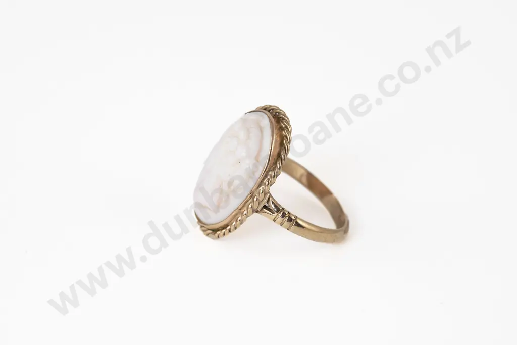 Victorian 9ct Classical Portrait Panel Cameo Ring Image 1++