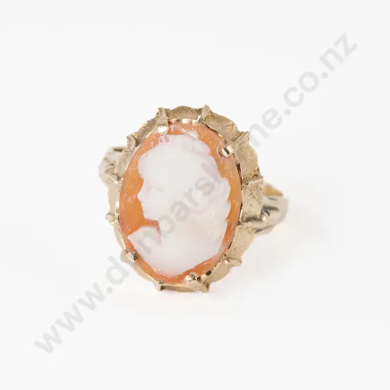 9ct Classical Portrait Cameo Dress Ring