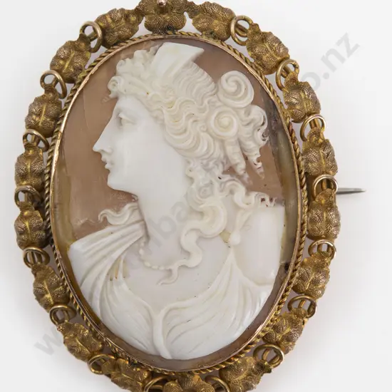 Victorian 9ct Framed Classical Portrait Cameo Brooch