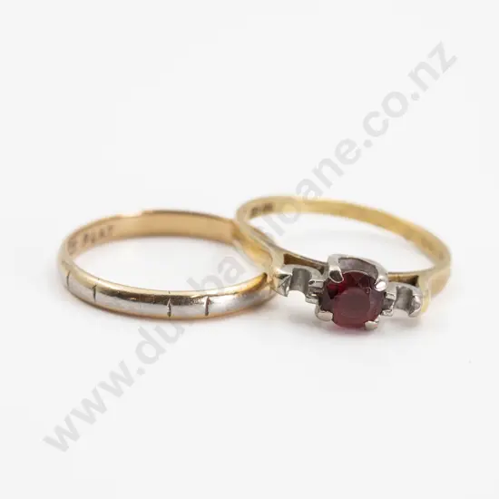 18ct and Platinum Wedding Band