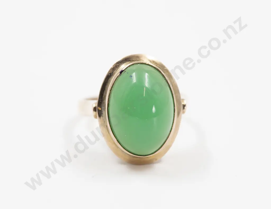 18ct Single Chrysoprase Ring Image 1++
