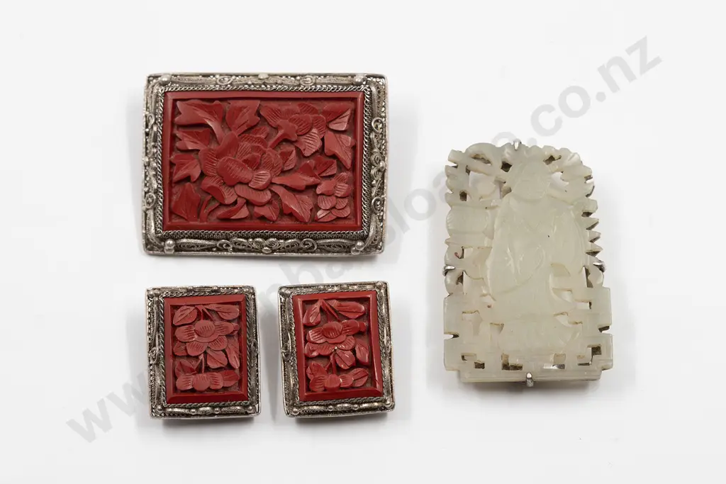 Chinese Silver Cinnabar Lacquered Brooch Image 1++