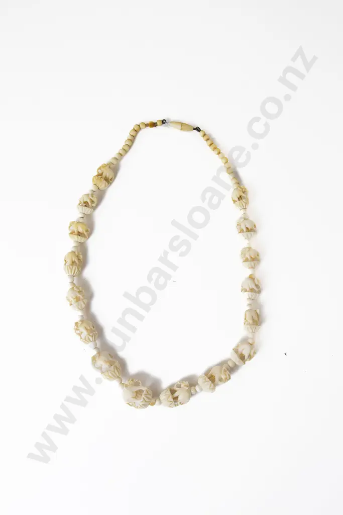 Vintage Carved Graduated Bone Elephant Necklace Image 1++