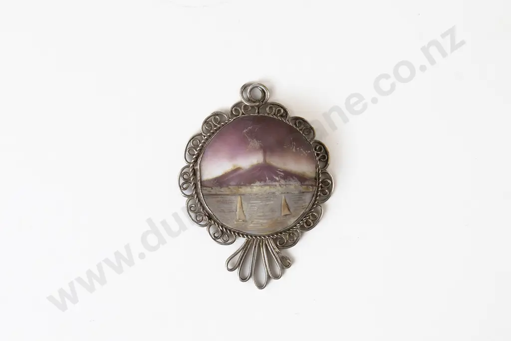 Italian SIlver Frame Cameo Pendant Image 1++
