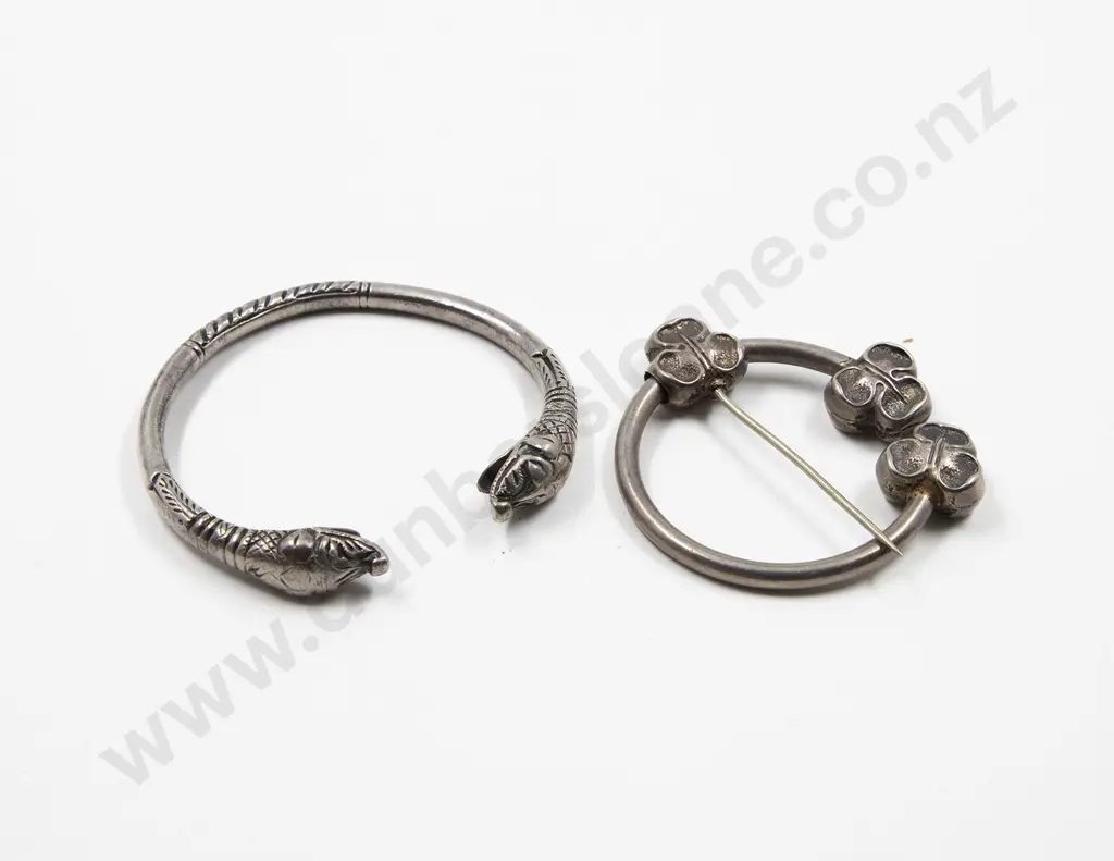 Antique Silver Dragon Heads Viking Bangle Bracelet Arm Ring Image 1++