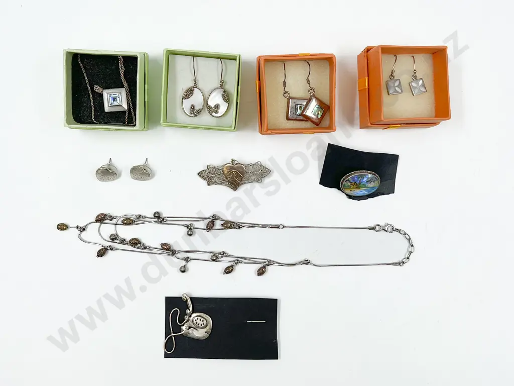 Assorted Silver Jewellery Image 1++