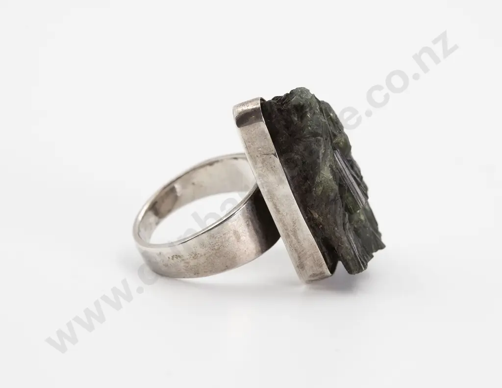 Sterling Silver Natural Form Black Crystal Ring Image 1++